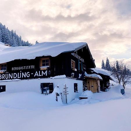 Bruendling-Alm Berggasthof Auf 1167M Auf Dem Hochfelln Берген Екстериор снимка